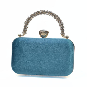 BRIAX Velvet Clutch